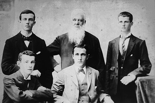 512px-StateLibQld_1_186079_John_Douglas_and_his_four_sons,_ca._1903